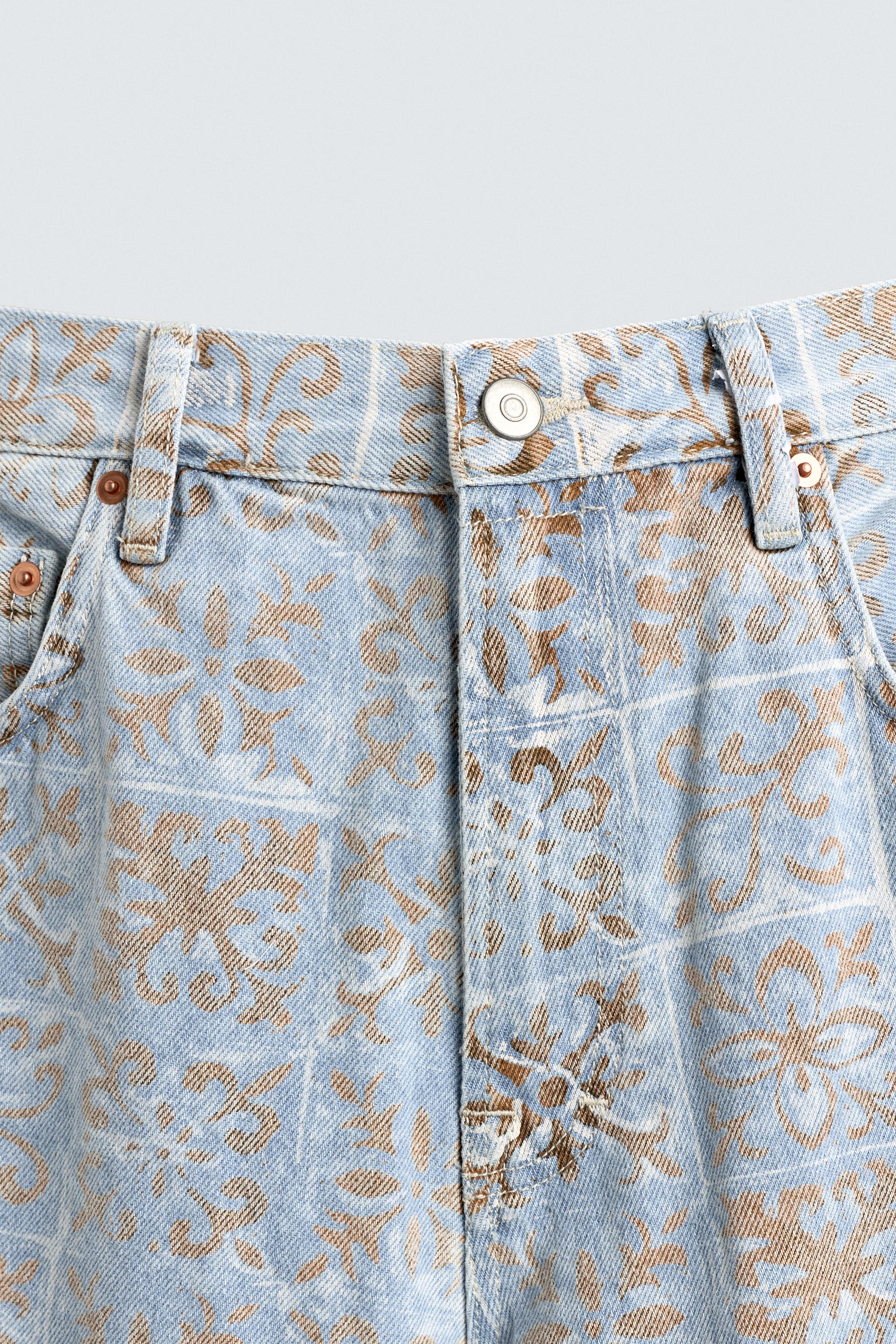 RELAXED FIT GEOMETRIC PRINT JEANS
